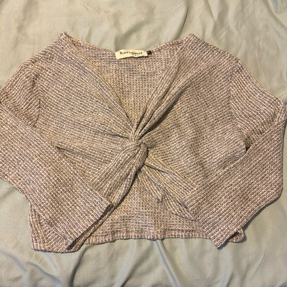 Cute cropped sweater!